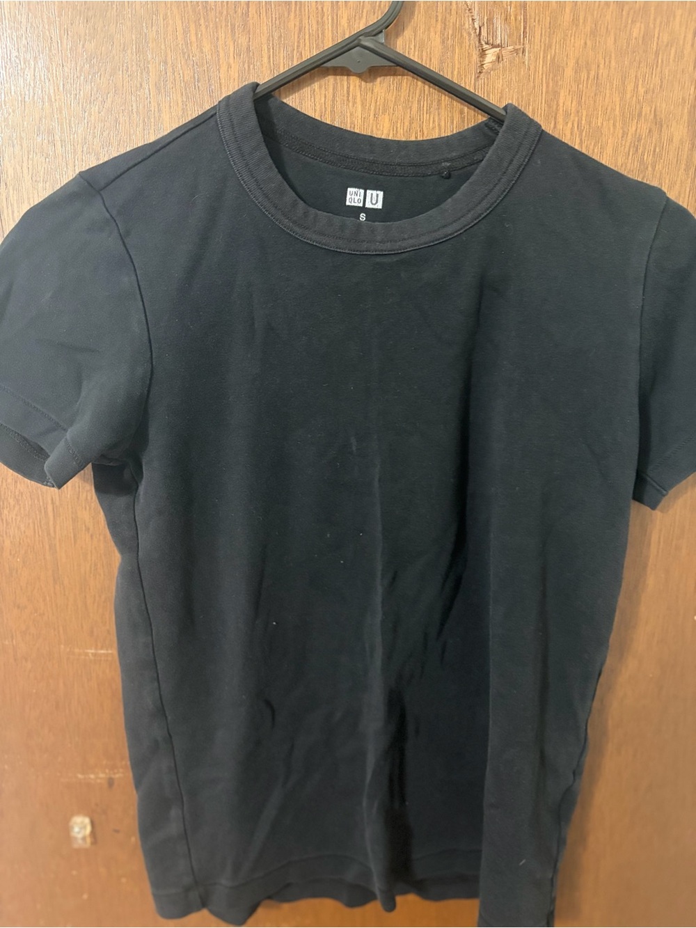 Uniqlo Black Short Sleeve Crew Neck T-Shirt